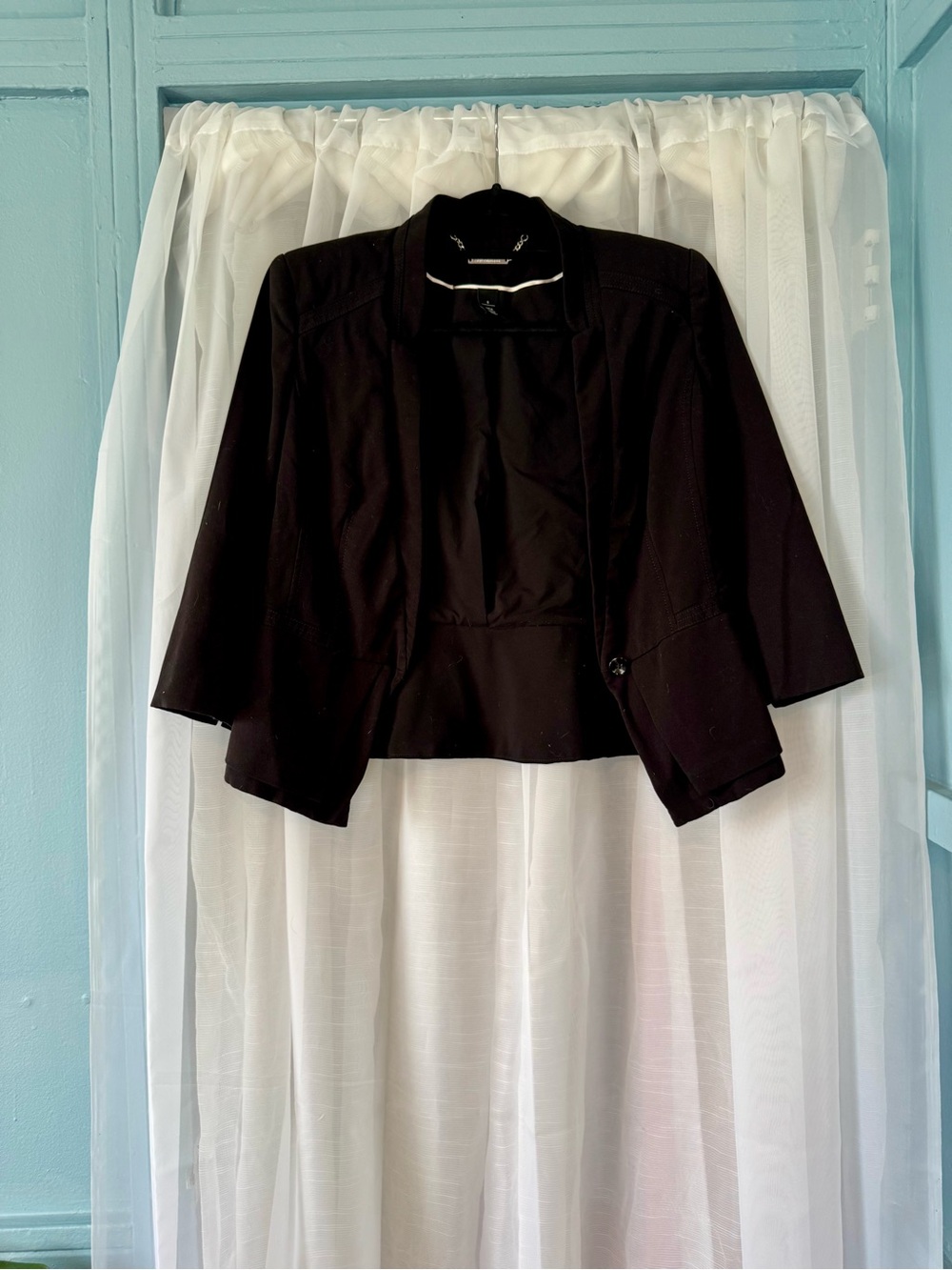 White House Black Market Black Cropped Open-Front Blazer